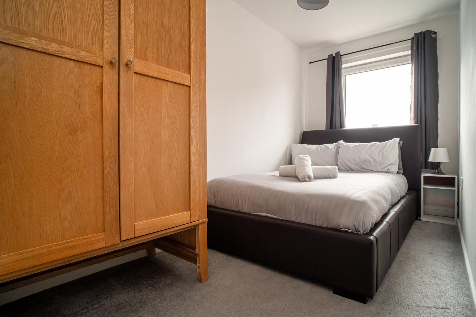 Central Apartment In Belfast City Centre - Sleeps 5 People 外观 照片